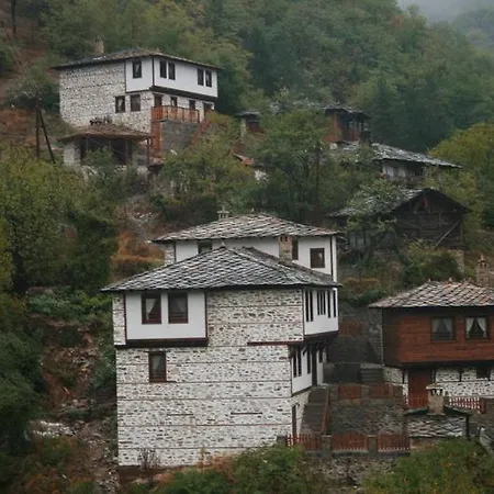 בית הארחה Complex Kosovo